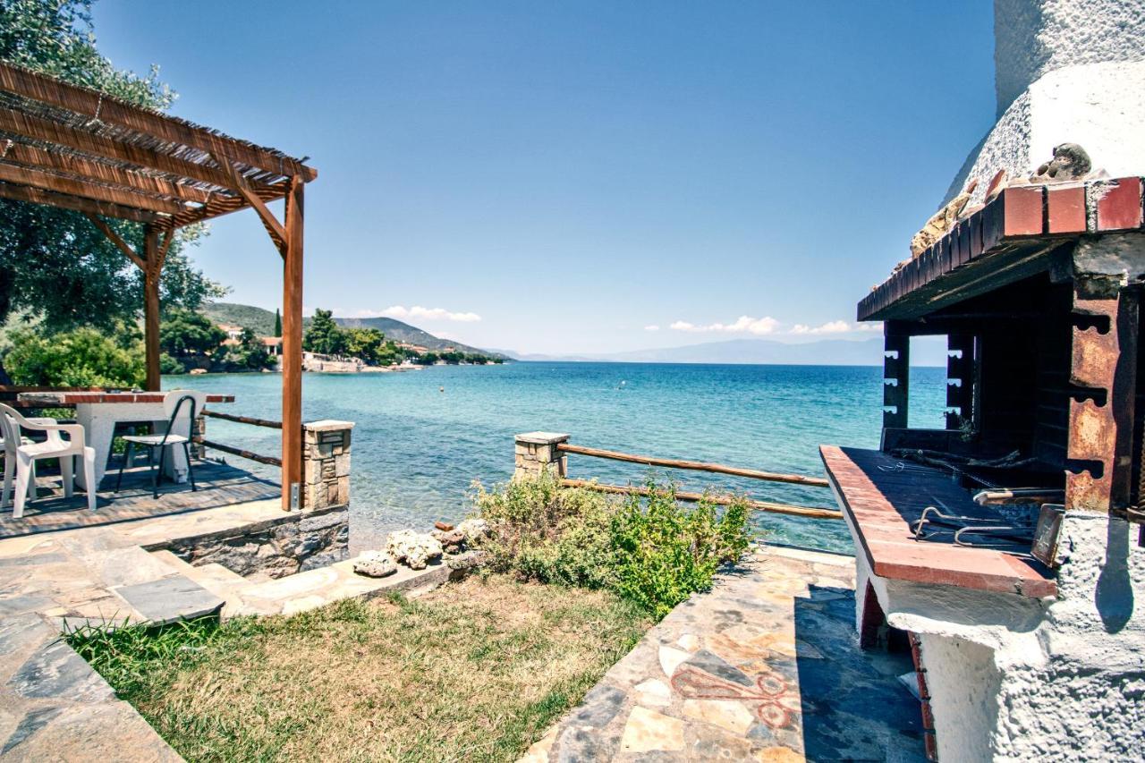 Villas Nies Seaside Appartments Sourpi Bagian luar foto