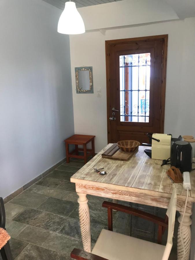 Villas Nies Seaside Appartments Sourpi Bagian luar foto