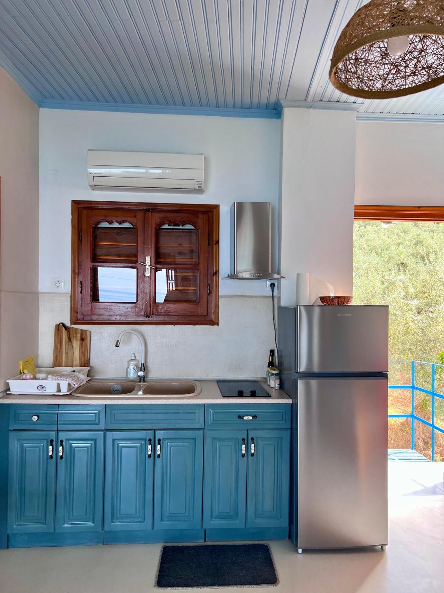 Villas Nies Seaside Appartments Sourpi Bagian luar foto