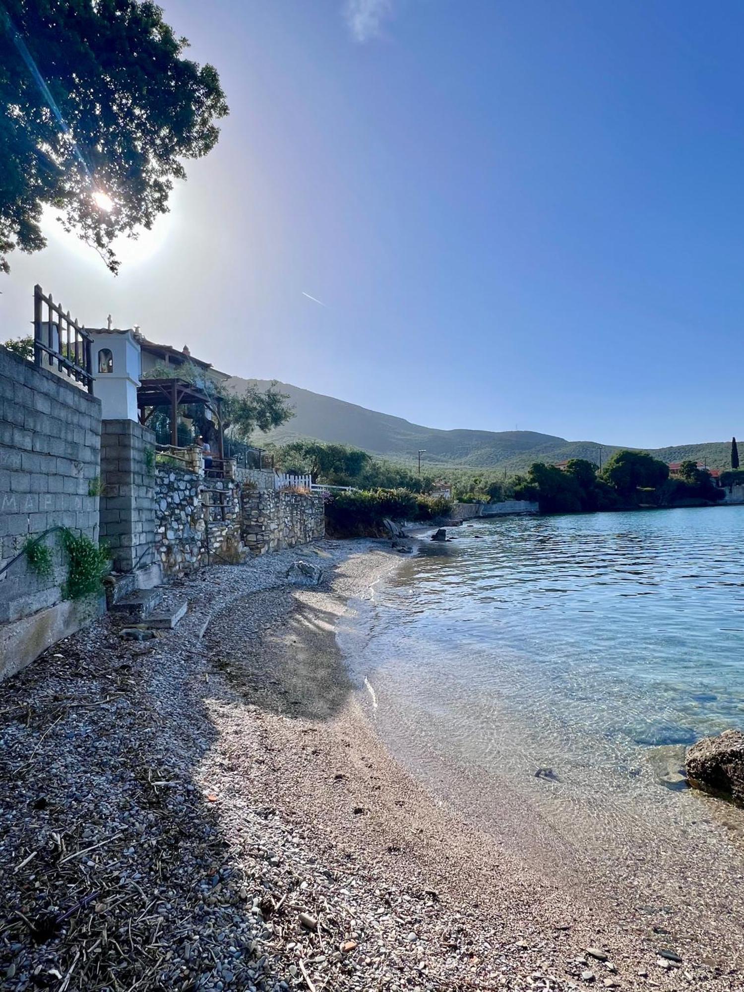 Villas Nies Seaside Appartments Sourpi Bagian luar foto