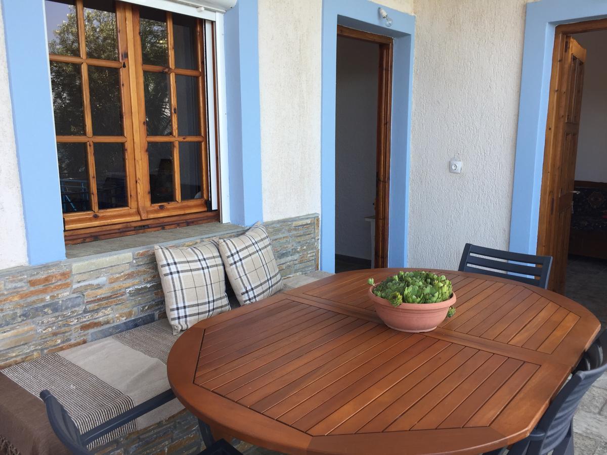 Villas Nies Seaside Appartments Sourpi Bagian luar foto